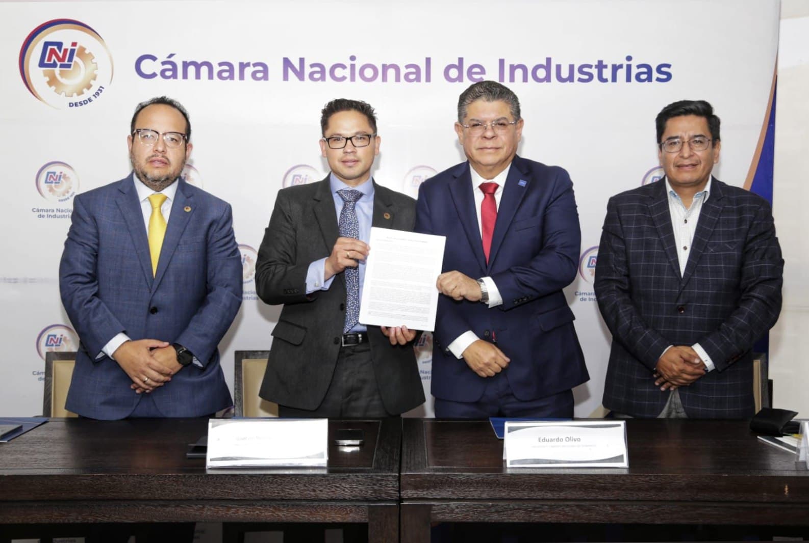 CNI y CNC plantean proyecto de ley para proteger y atraer inversión