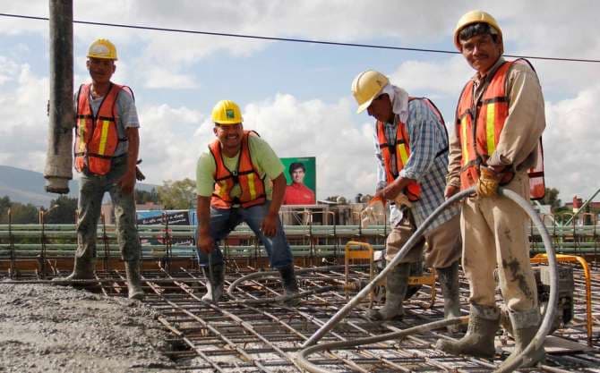 Industriales cuestionan incremento salarial