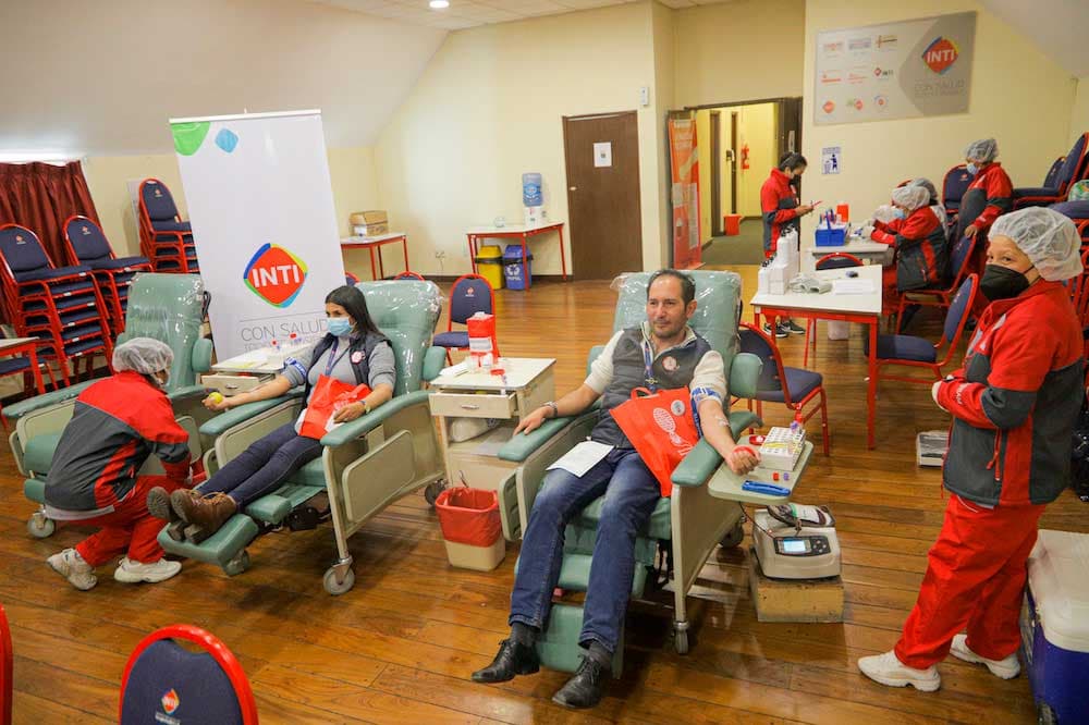 ¨Héroes sin capa¨, la campaña de sensibilización y donación de sangre de Droguería INTI S.A.